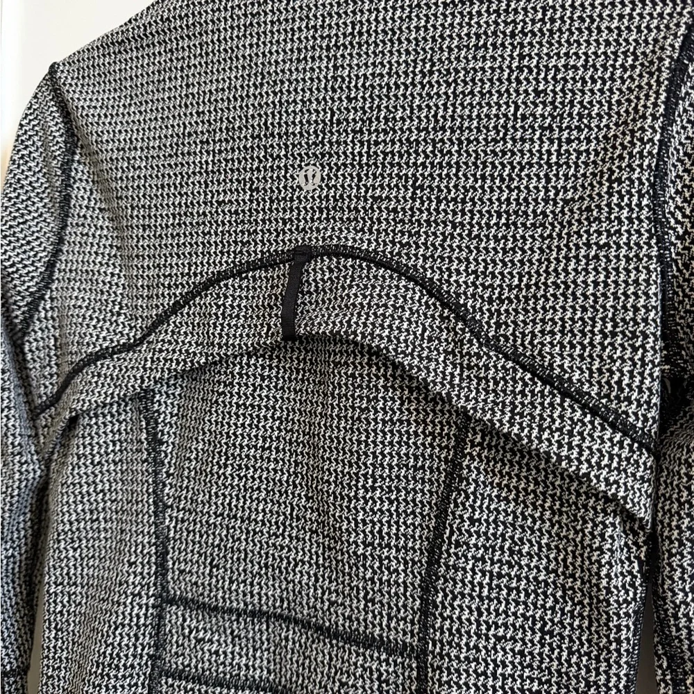 Lululemon define jacket - Picture 3 of 4